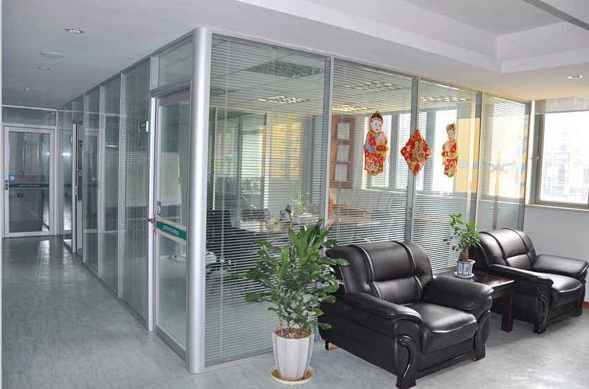 ����˫�㲣�����ϵ绰